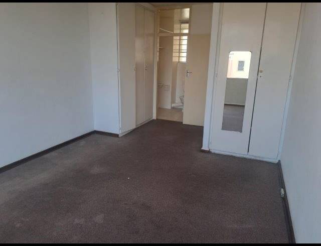 1 BEDROOM APARTMENT FOR SALE IN BEDFORD GARDENS